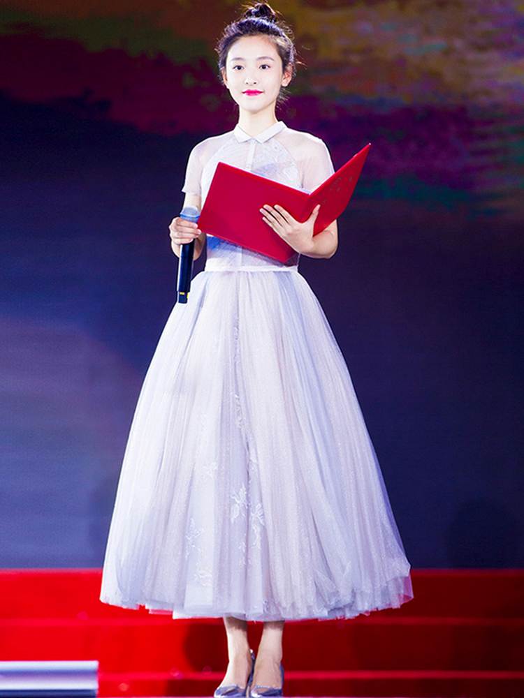 女性演講比賽服裝，從舞臺(tái)印記到時(shí)代風(fēng)尚