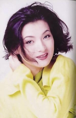 80后女演員的心靈之旅，探尋自然美景中的內(nèi)心寧?kù)o