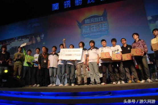 重溫經典瞬間，回顧CF白鯊在2009年的比賽風采