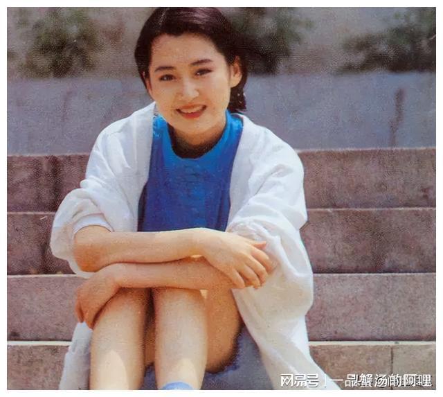 重磅推出，演員楊青科技新品，引領(lǐng)未來(lái)生活新潮流！