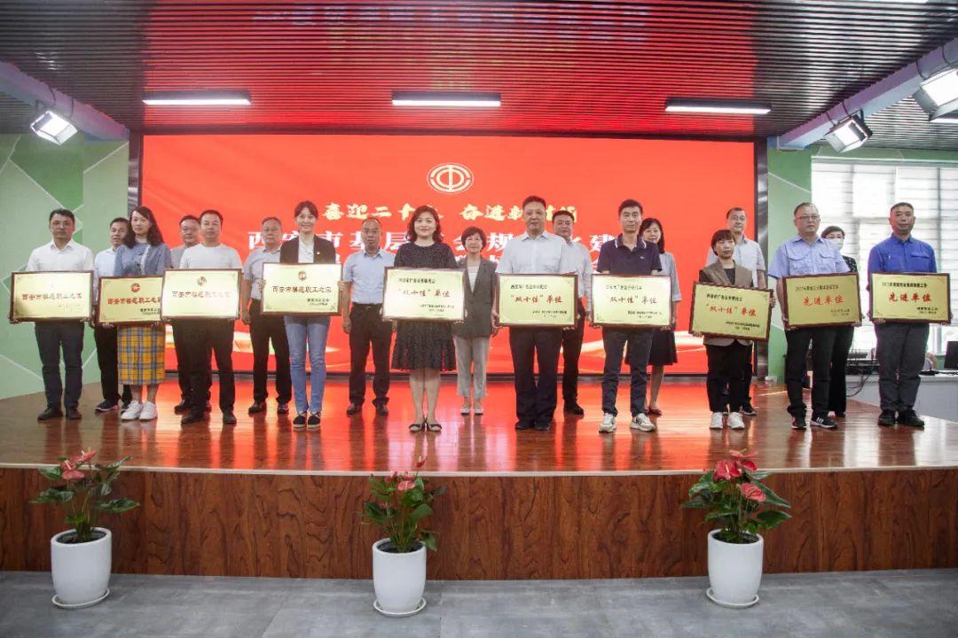 灃京工業(yè)園最新招聘，人才吸引與產(chǎn)業(yè)發(fā)展雙刃劍的挑戰(zhàn)與機(jī)遇