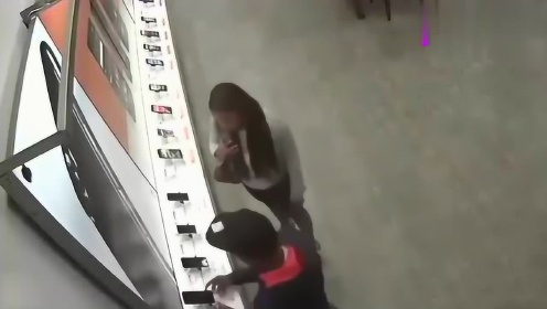 高科技產品的革新之旅，體驗未來科技生活的狠偷偷最新之旅