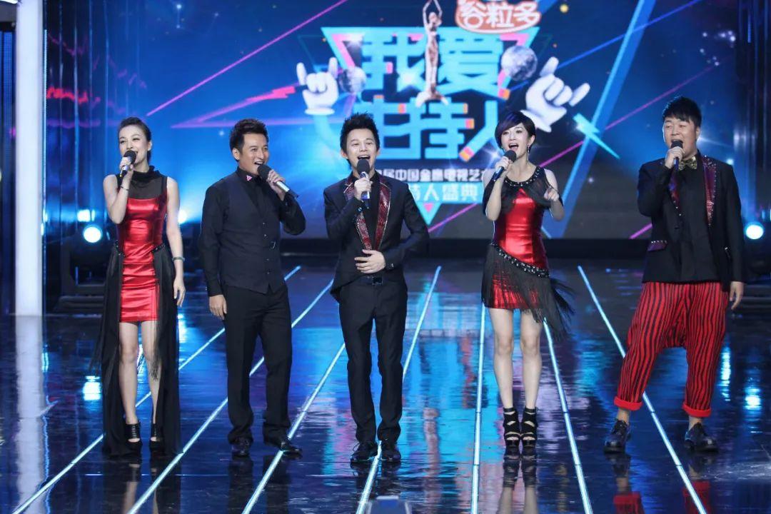 快樂(lè)大本營(yíng)最新一期歌曲，小巷深處的音樂(lè)盛宴揭秘