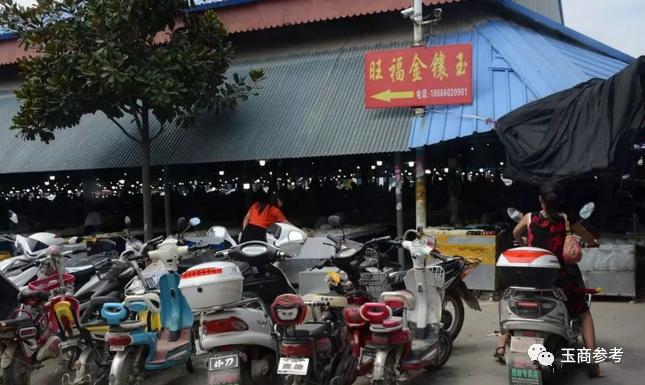 鎮(zhèn)平貼吧科技新品亮相，體驗未來生活新紀元最新動態(tài)