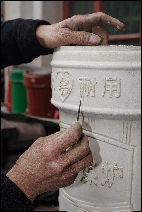 煉鋼生鐵最新價格與市場走勢分析，影響因素及觀點闡述