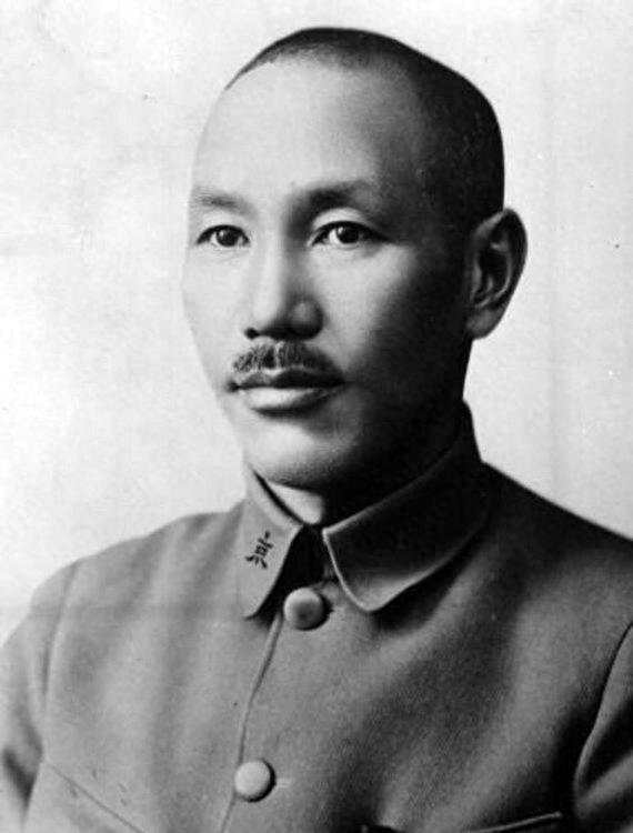 權(quán)力風云掀起熱議風暴，最新動態(tài)引領(lǐng)討論潮流