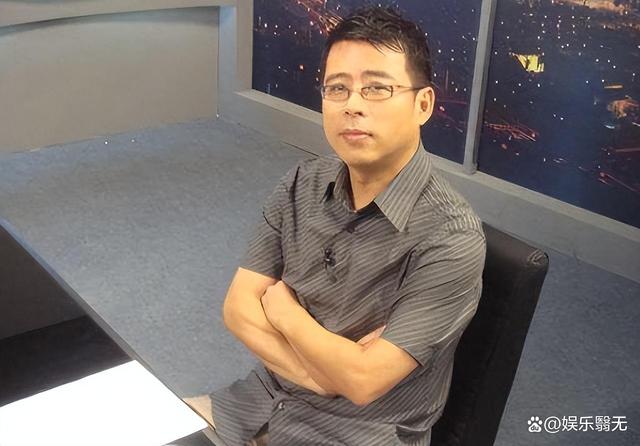 阿丘最新微博，社交媒體時(shí)代的言論自由與責(zé)任探討
