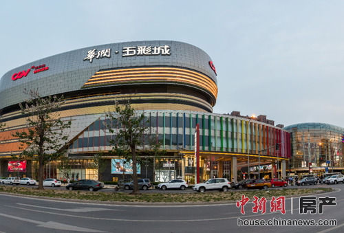 五彩城最新動(dòng)態(tài)，變化世界中的學(xué)習(xí)與自信成就之路